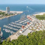 2 Bedroom Stunning Apartment In Luebeck Travemuende