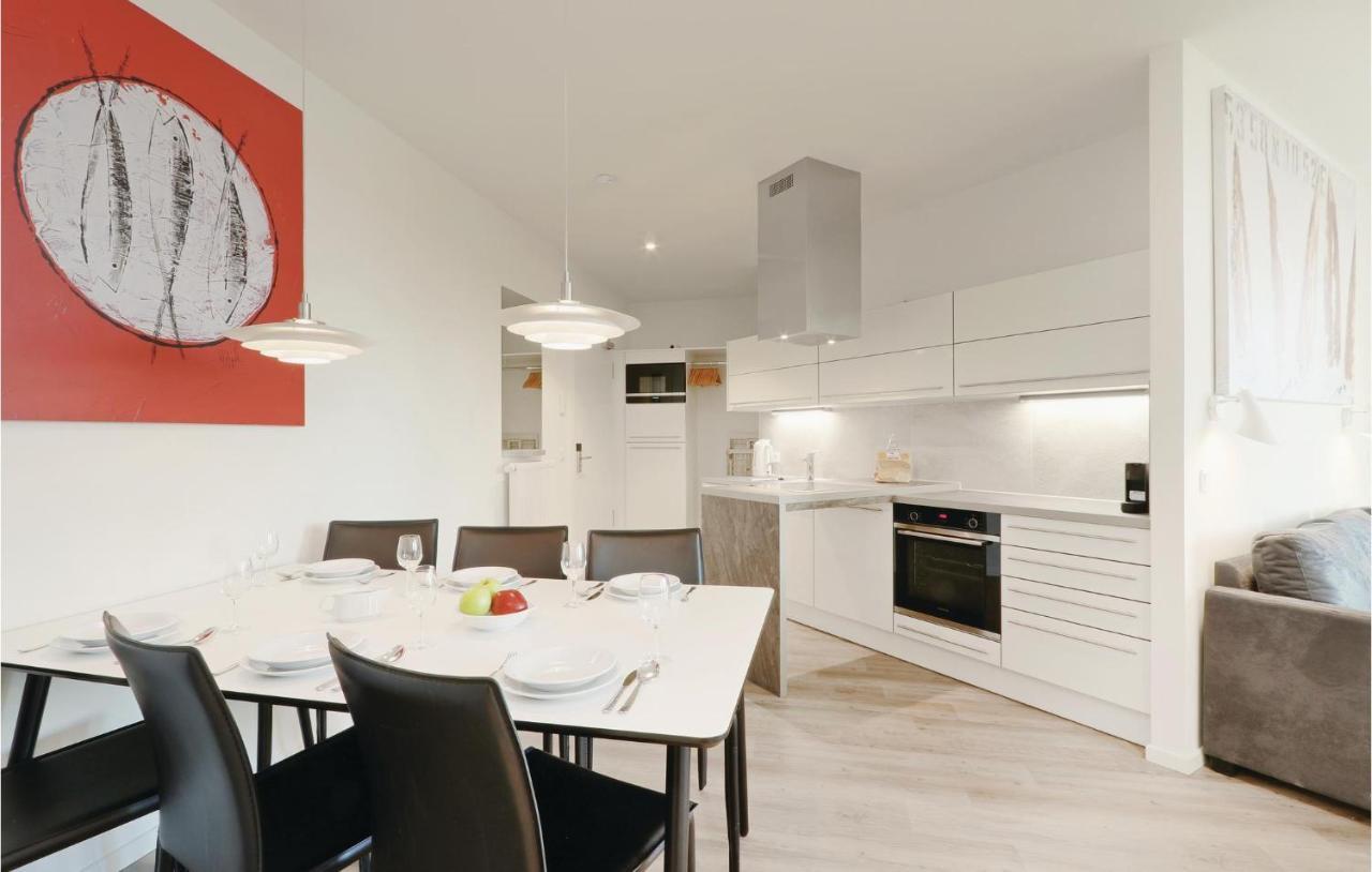 2 Bedroom Stunning In Travemuende Apartment